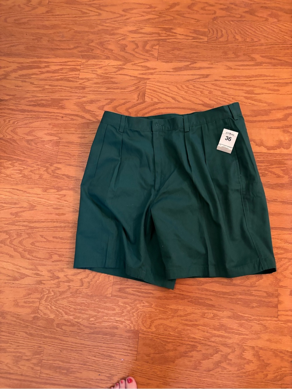 NWT Men’s Hunt Club wrinkle free shirts.  Size 36